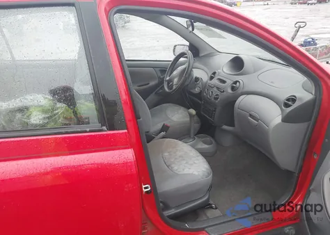 2002 Toyota Echo z USA, uszkodzony, nr VIN JTDBT123120243784